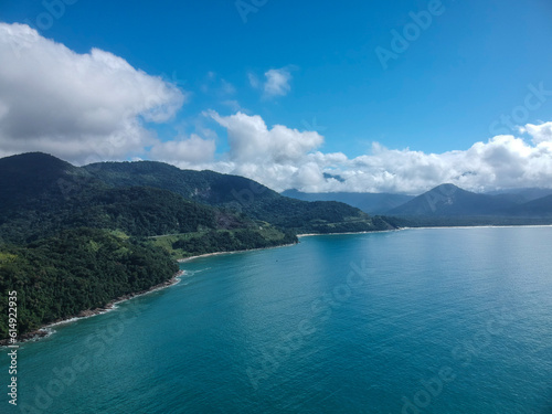 Wallpaper Mural Vista aérea das praias em Ubatuba, litoral de São Paulo, Brasil Torontodigital.ca