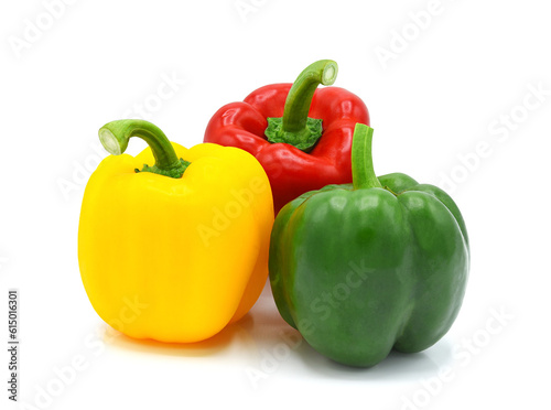 Fototapete Yellow green and red bell pepper isolated on transparent background
