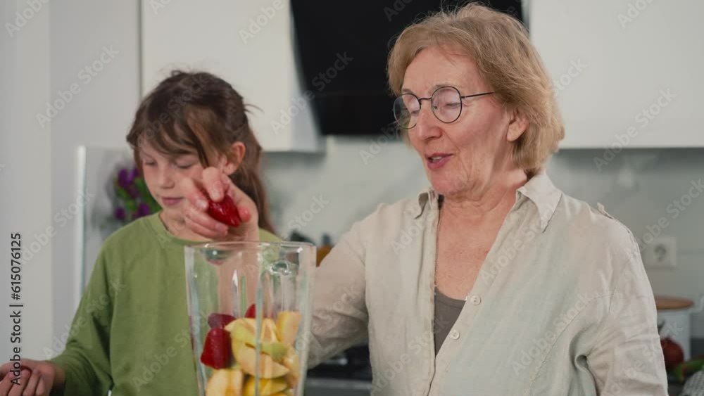 Grandmother Teaches two Granddaughters how to Cook Grandmother Teaches two Granddaughters how to Cook