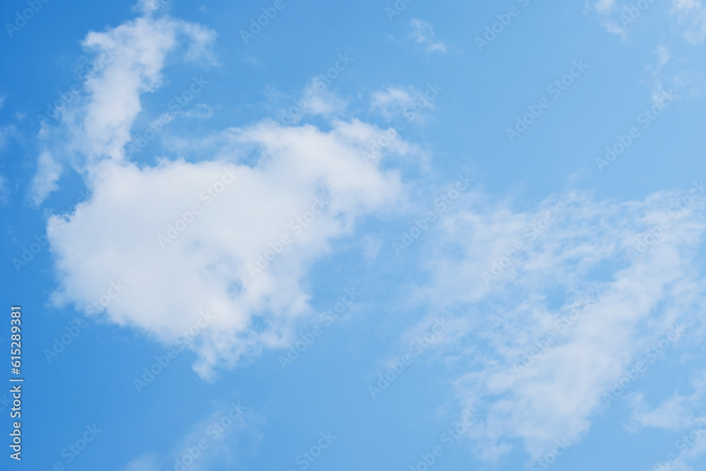 Fototapeta premium beautiful blue sky and white fluffy cloud with sunrise in the morning, natural background