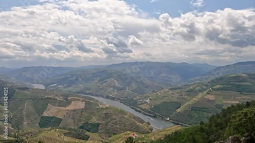 O Douro Visto do Miradouro de São Leonardo em Galafura