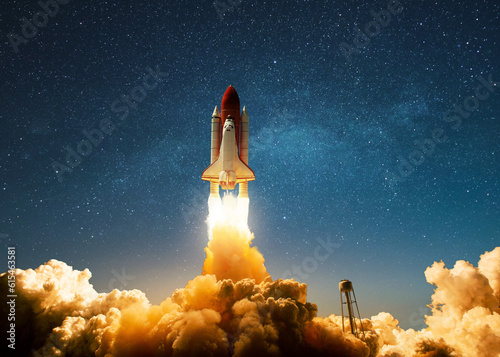 Fototapeta Naklejka Na Ścianę i Meble -  New Ship Rocket flies to another planet. Spaceship lift off into the starry sky space. Rocket starts mission into space. Concept. Travel to cosmos. Explorer