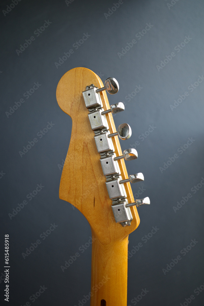 Naklejka premium Electric guitar headstock, back