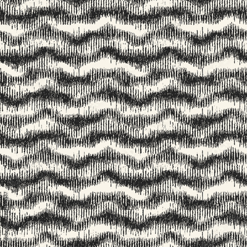 Monochrome Ikat Textured Wavy Pattern