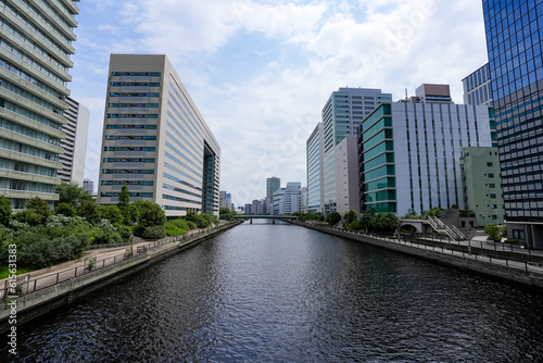 東京品川　運河のある風景