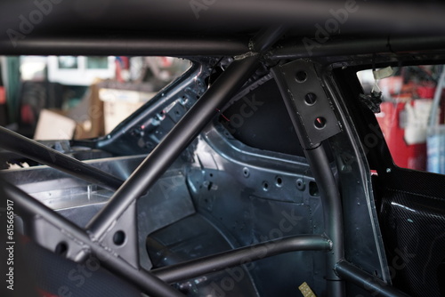 Race car's roll cage design and detail © Sista