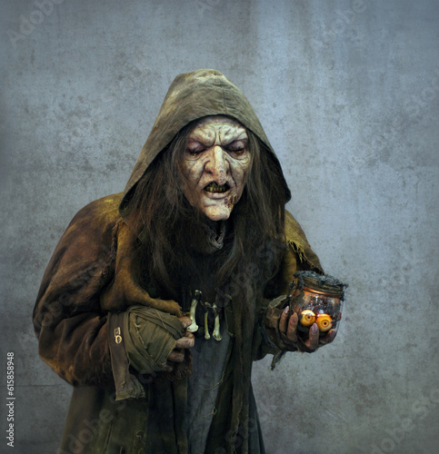 Old Ugly Blind Witch Makeup 