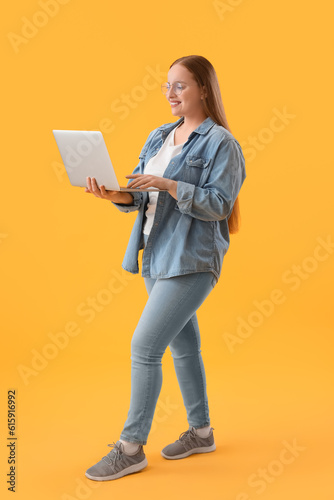 Female programmer working w...