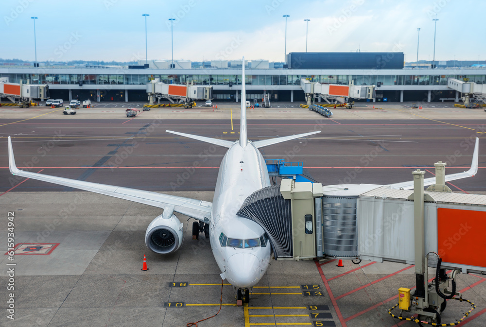 Fototapeta premium boarding of an modern airplane at the gate