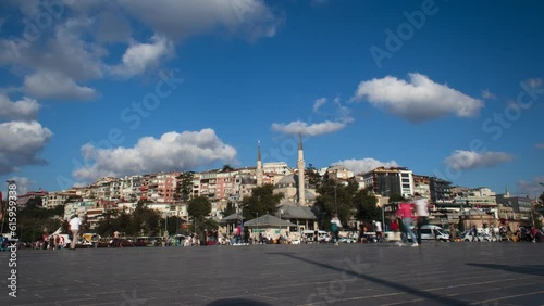 Uskudar Daylight Crowded area timelapse