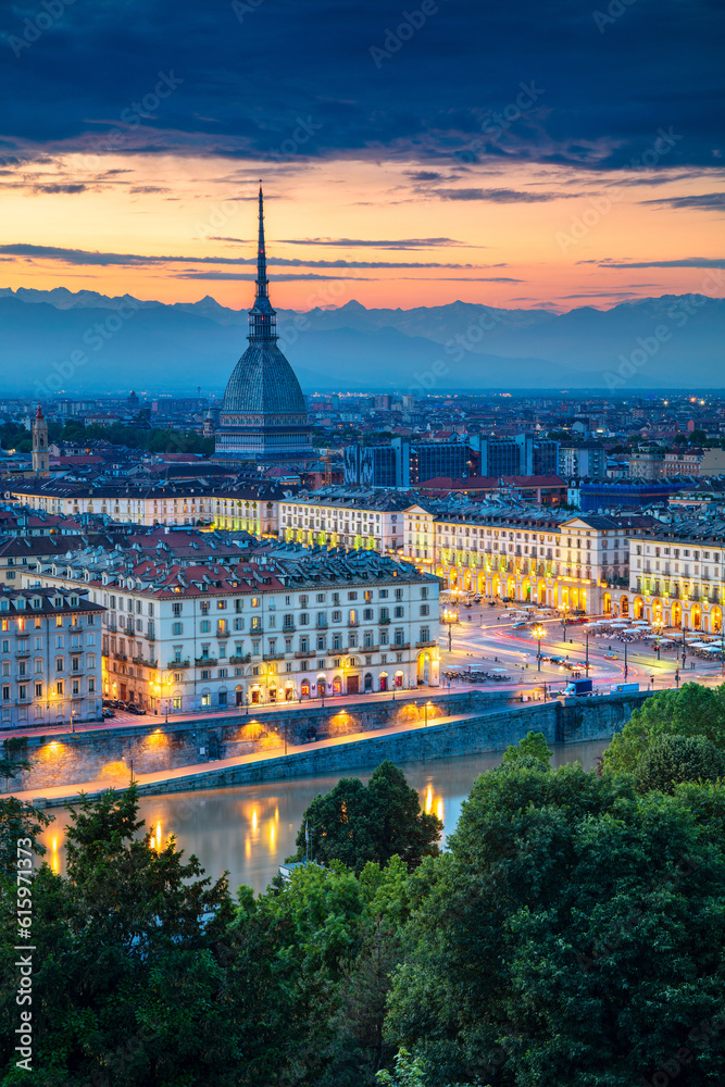 Fototapeta premium Aerial cityscape image of Turin, Italy during sunset.