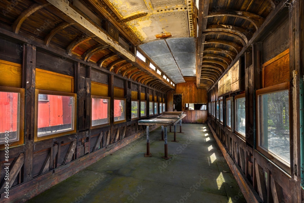 Vintage Charm: 4K Interior Tour of an Old Wooden-Frame Train