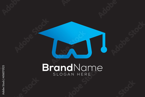 VR headset grad logo design template