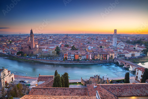 Obraz na płótnie Verona, Italy. Aerial cityscape image of Verona, Italy at sunset. w salonie