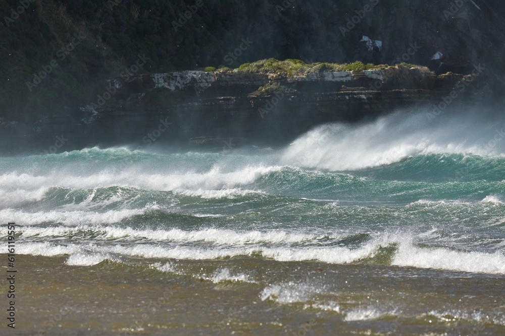 Fototapeta premium Stormy Waves Breaking