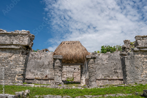 Tulum - Archeological Site - Casa del Chult  n