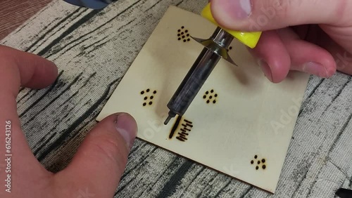 Woodburning ASMR horizontal lines black