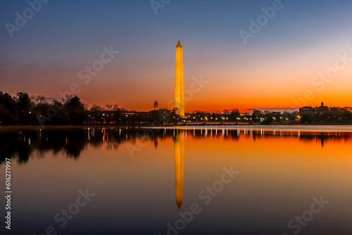 Panoramic sunrise at Washington Monument, Washington DC, USA (ID: 616271997)