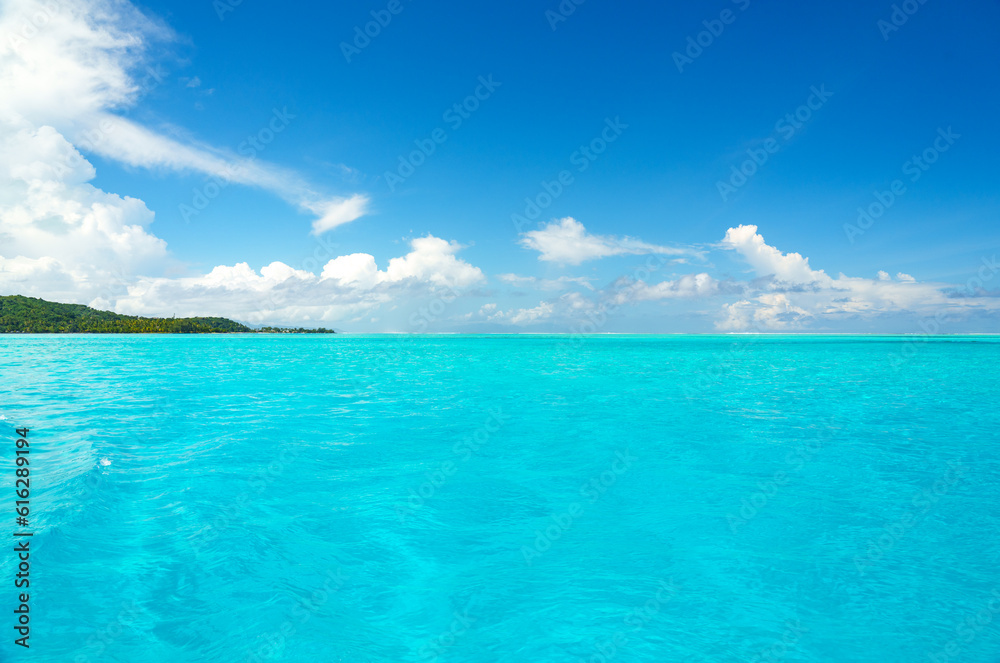 Bora Bora, French Polynesia Bora Bora, French Polynesia