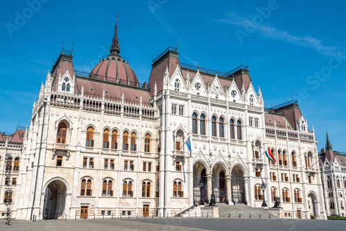 Fototapeta Naklejka Na Ścianę i Meble -  Hungarian Parliament building in Budapest, Hungary.