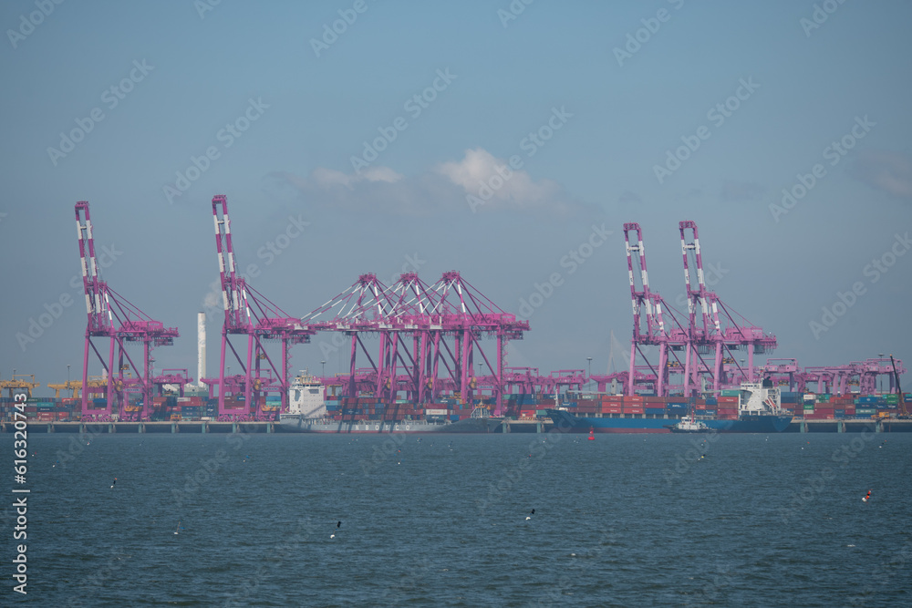 Container cranes and ports on the waterfront
