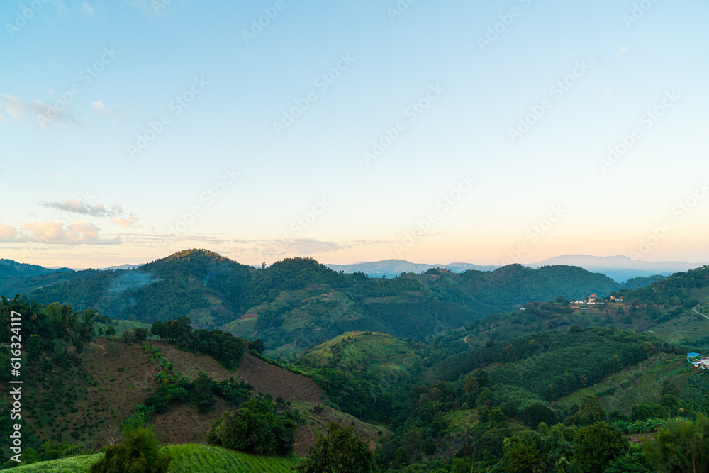 Fototapeta premium beautiful mountain hill with sky