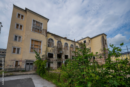 Lost in Time: The Abandoned Red Theater of Hungary, a Haunting Relic in European History © Arkadiusz