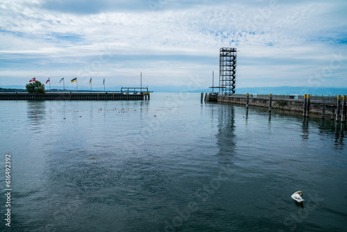 Obraz na płótnie Germany, Friedrichshafen city coast of bodensee lake with viewpoint tower of stairs at the harbor and silen water w salonie