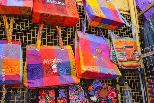 Mexican artesan bags © jonatanRodriguez