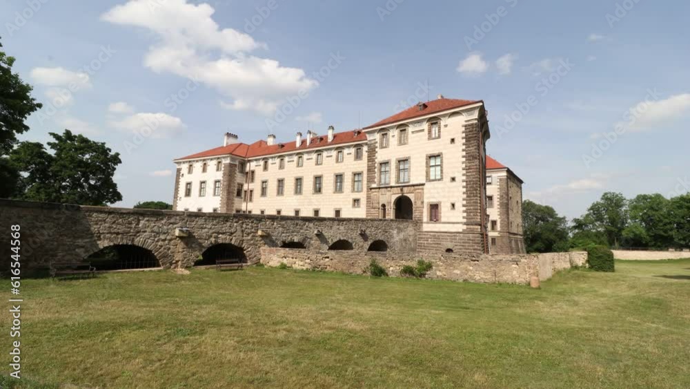 Nelahozeves chateau, Czech Republic 06.22.2023 Time lapse video of Chateau in afternoon sun. Nelahozeves chateau, Czech Republic 06.22.2023 Time lapse video of Chateau in afternoon sun.