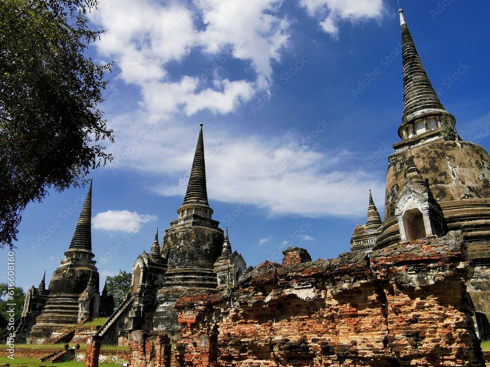 Fototapeta premium Thailand Travel Trip, UNESCO >> Over 530 Years old Wat Phra Si Sanphet Temple. 