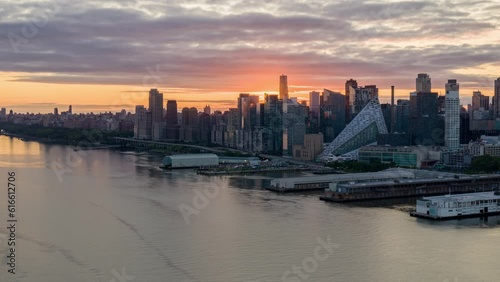 Wallpaper Mural Midtown Manhattan at Sunrise Torontodigital.ca