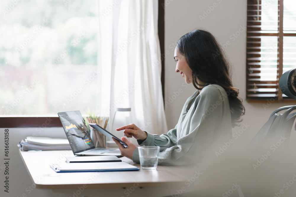 The entrepreneur is reading a financial report on a dashboard, focusing on fintech and audit concepts. They are monitoring the company's revenue statement to assess its performance. The entrepreneur is reading a financial report on a dashboard, focusing on fintech and audit concepts. They are monitoring the company's revenue statement to assess its performance.