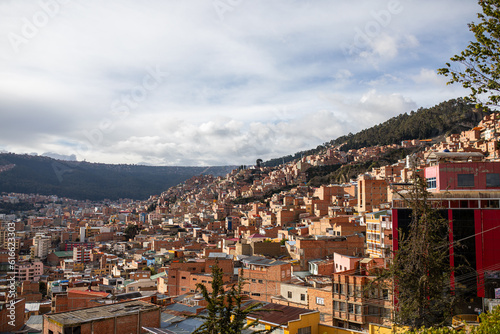 Die Stadt La Paz von oben am Tag