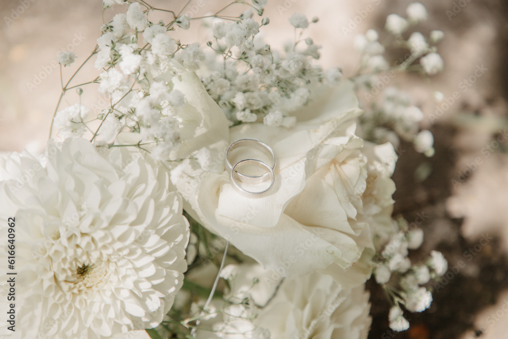 calzado, moda, boda, blanco y negro, mujer, negro, metal, estilo, novia, detalles, boda, casamiento, matrimonio, flores, pendientes, anillos