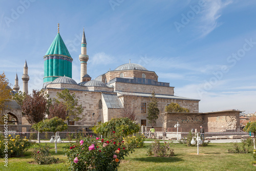 Mevlana Tekkesi, Mausoleum von Mevlana Dschalad ad-Din Rumi, Konya, Türkei photo