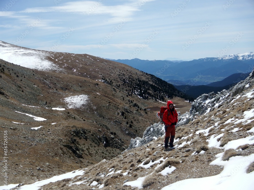 April hike on the ridges around Estanys de la Pera in the Pyrenees (Cerdanya). Due to the dime of the year we found both snow and summer conditions. April hike on the ridges around Estanys de la Pera in the Pyrenees (Cerdanya). Due to the dime of the year we found both snow and summer conditions.