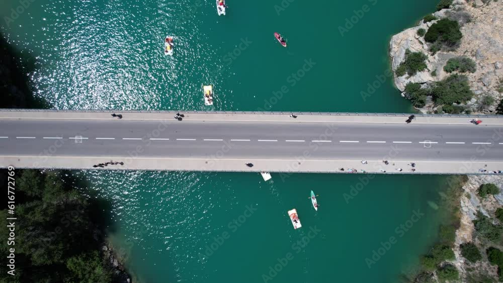 le pont du Galetas vue du ciel - lac de Sainte-Croix Verdon France	