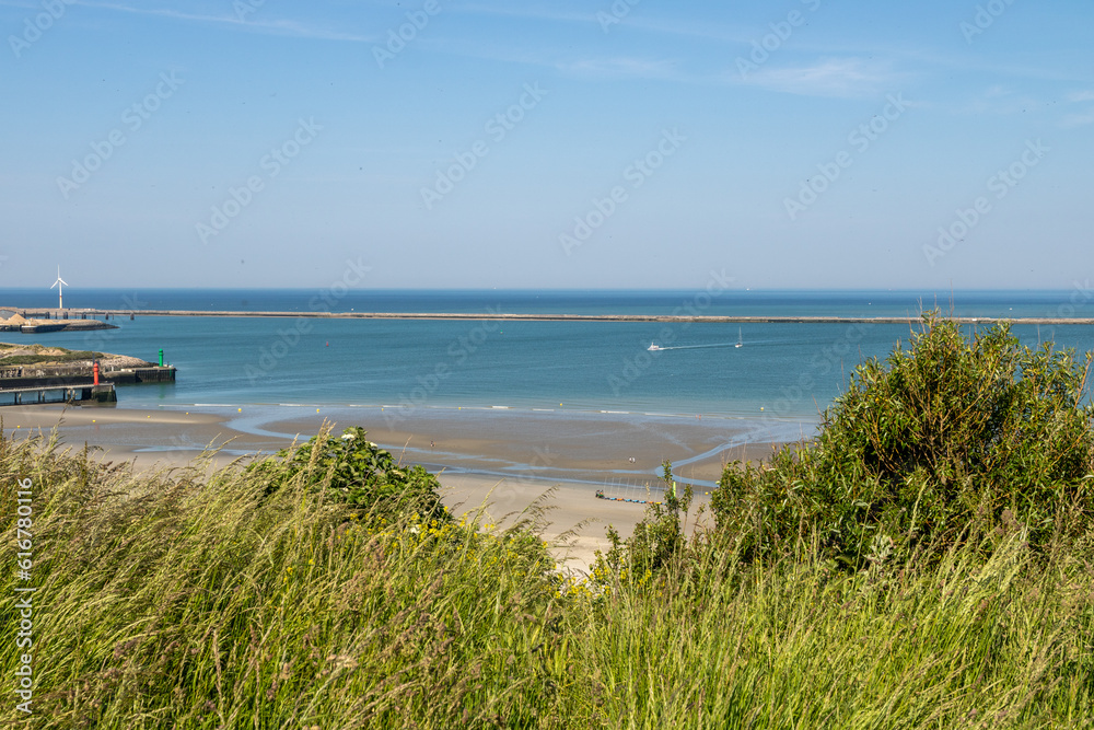 Vue plongeante sur la rade de Boulogne-sur-Mer