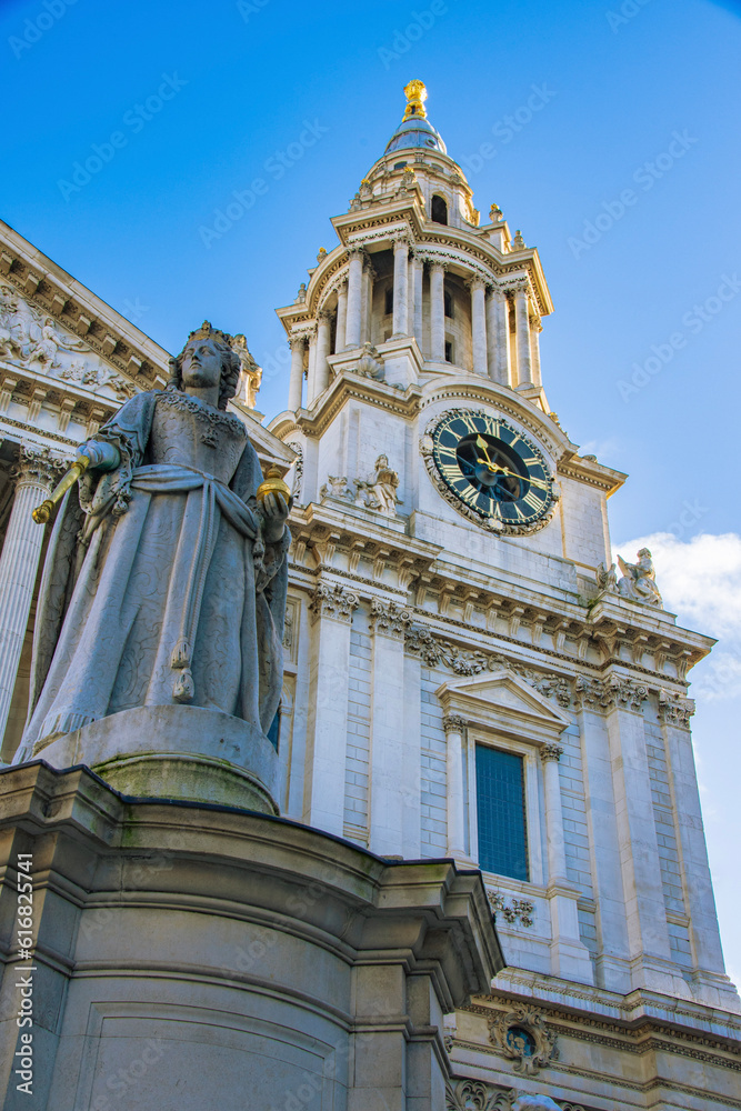 Fototapeta premium the church of st nicholas