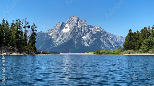 Fototapeta Naklejka Na Ścianę i Meble -  kayaking Jackson Lake in Grand Teton National Park