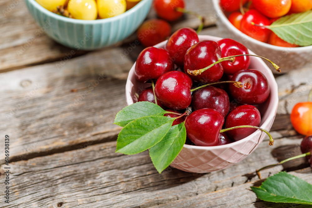 A vibrant and colorful cherry, bursting with sweet juiciness A vibrant and colorful cherry, bursting with sweet juiciness
