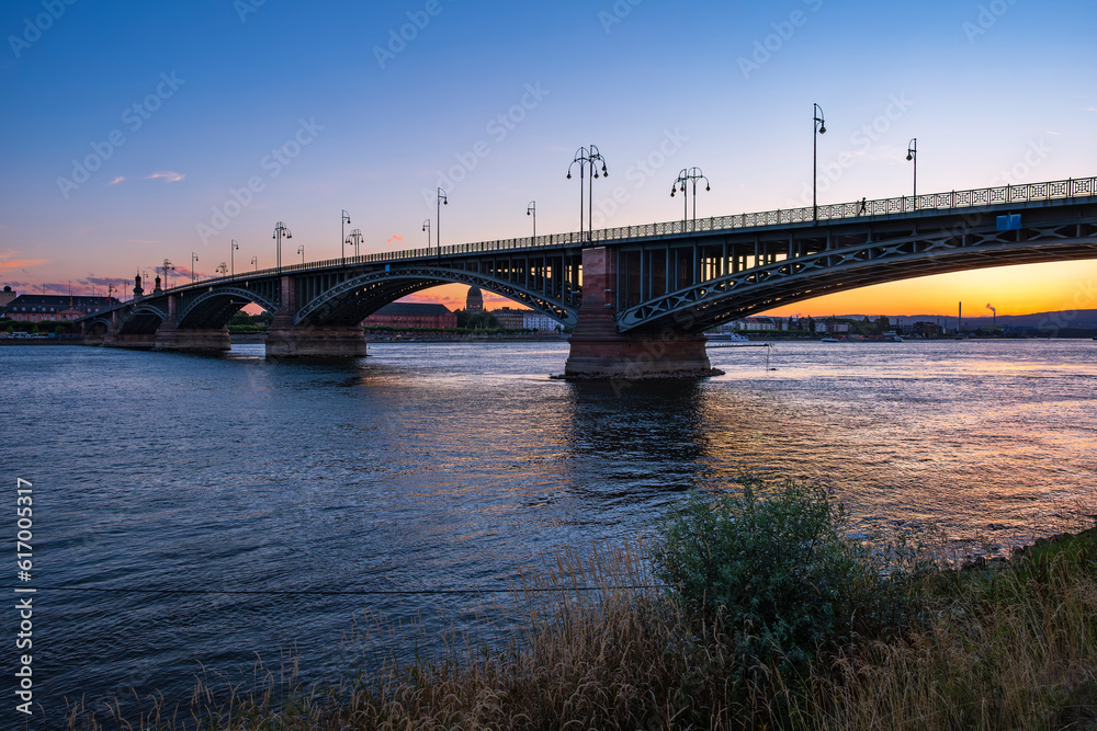 View of the Theodor Heuss Bridge over the Rhine between Mainz and Wiesbaden/Germany at sunset