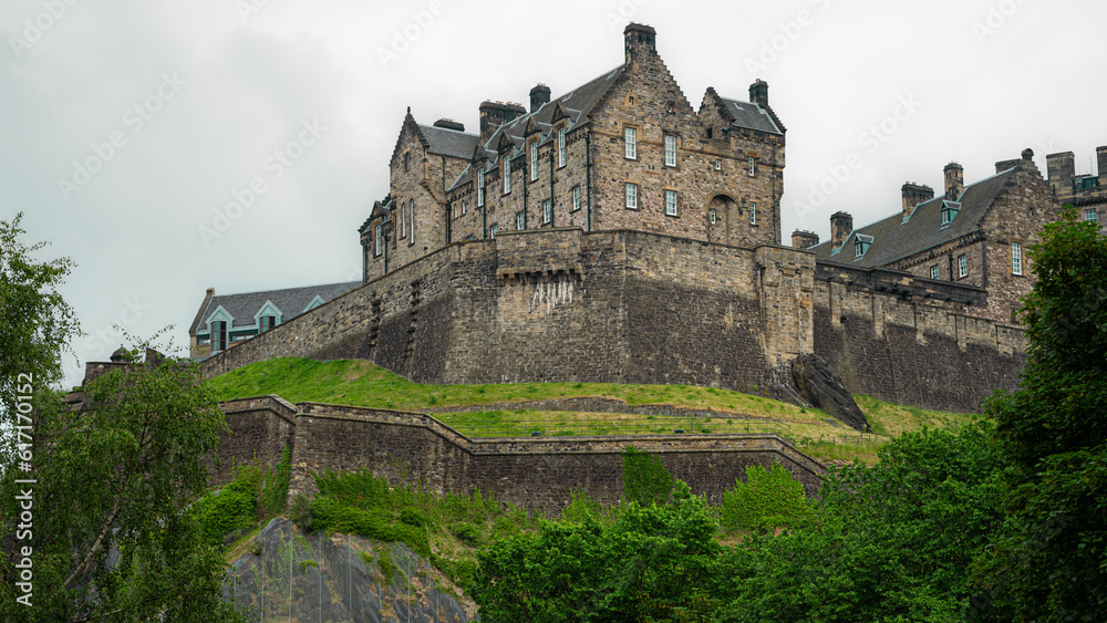 Edinburgh Castle and its relationship with Nature