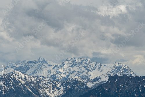 Fototapeta Naklejka Na Ścianę i Meble -  Snow covered alpine scenery at the rhine valley in Switzerland
