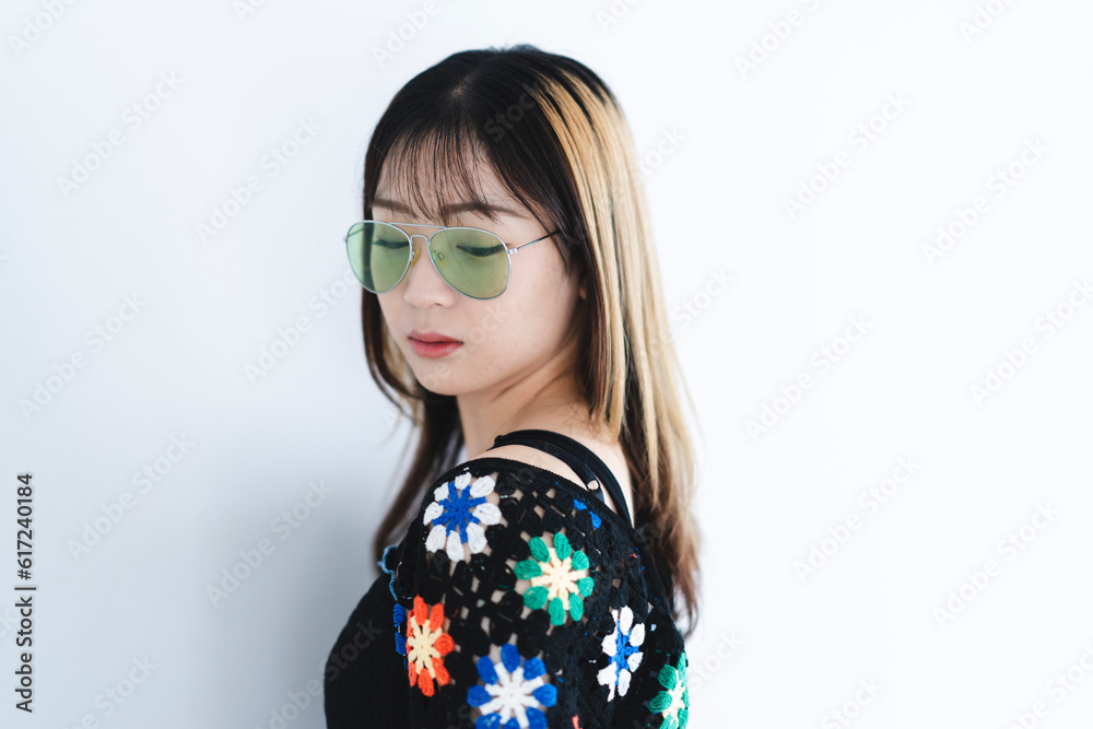 若い女性 若い女性