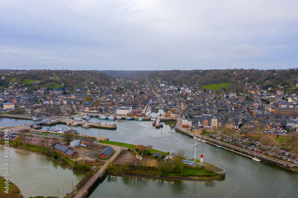 City Skyline Overlooking River in Urban Landscape Captivating aerial view of a vibrant metropolis with stunning skyline and river. drone honfleur france