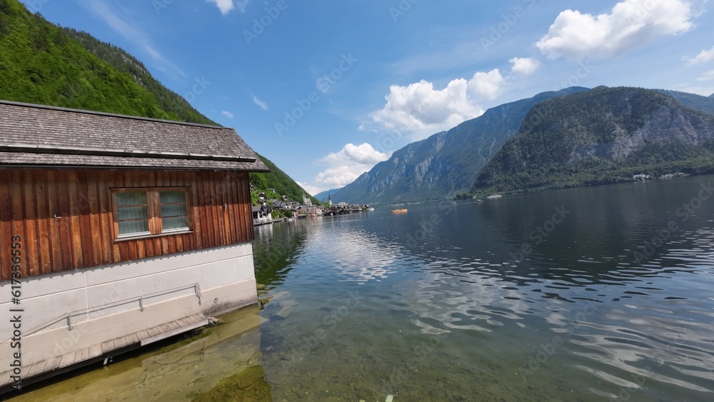 Naklejka premium Panorama beautiful landscape; lake, mountain, clouds... in Hallstatt town, Austria