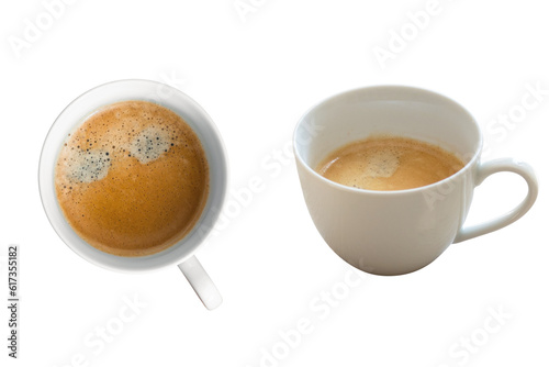 Coffee cup isolated on white background / Top view with cup of coffee / Coffee cup / Mug with hot coffee / Mock up / Top view / flat lay / Kaffe / Kaffetasse / Cappuccino / Milchschaum / Birdview