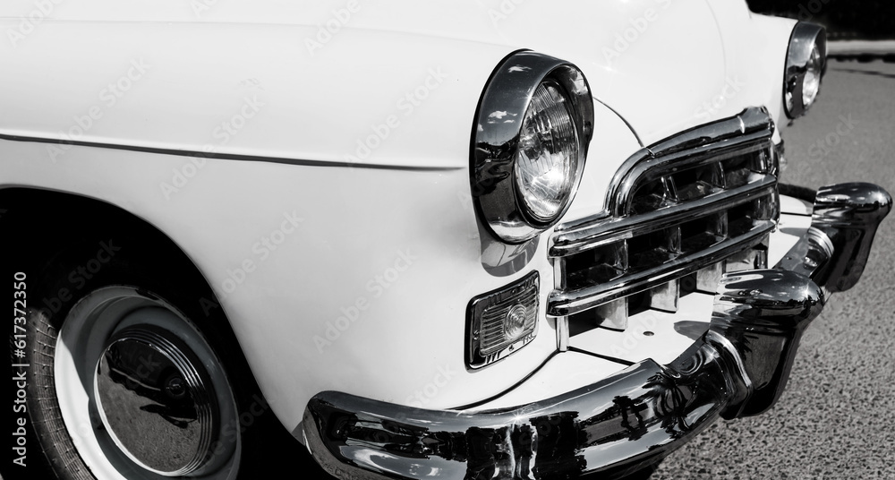 Fototapeta premium retro car. classic vintage automobile